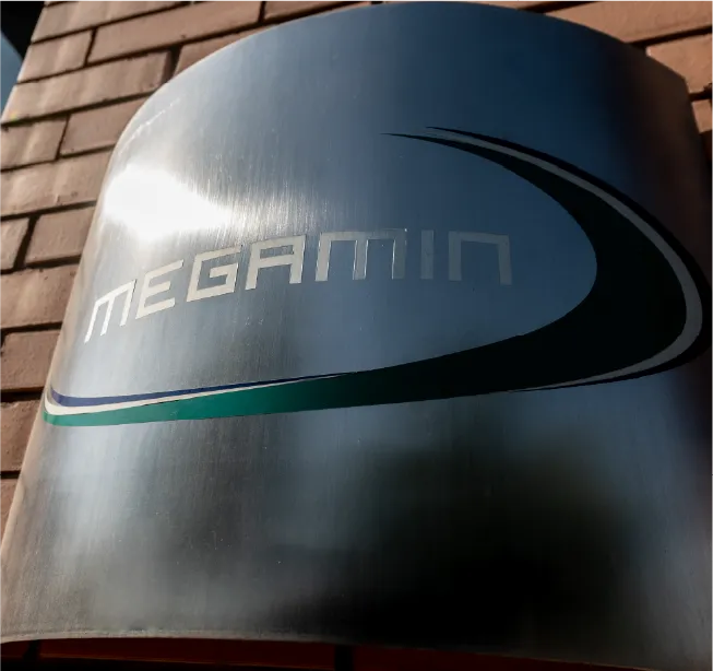 Contacto-form-Megamin